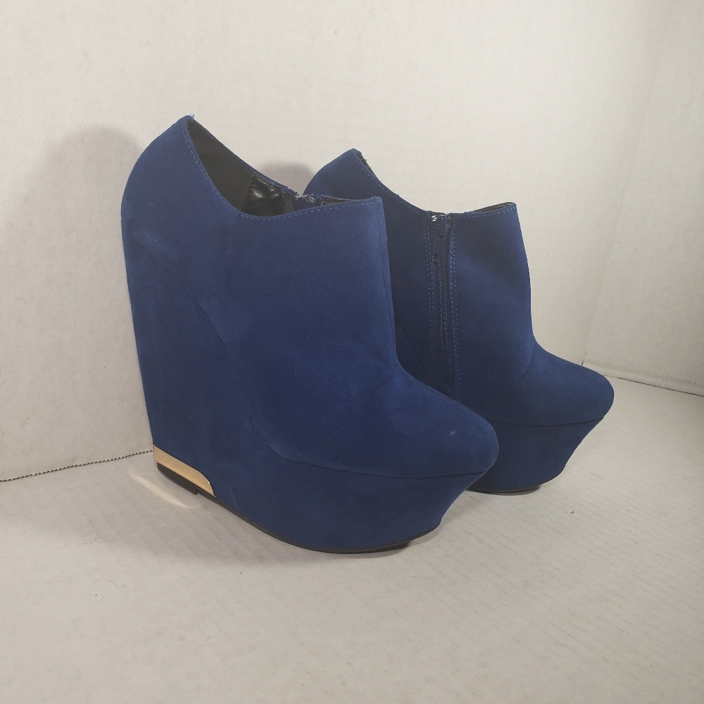 Women's Qupid 5.5in Wedge Booties